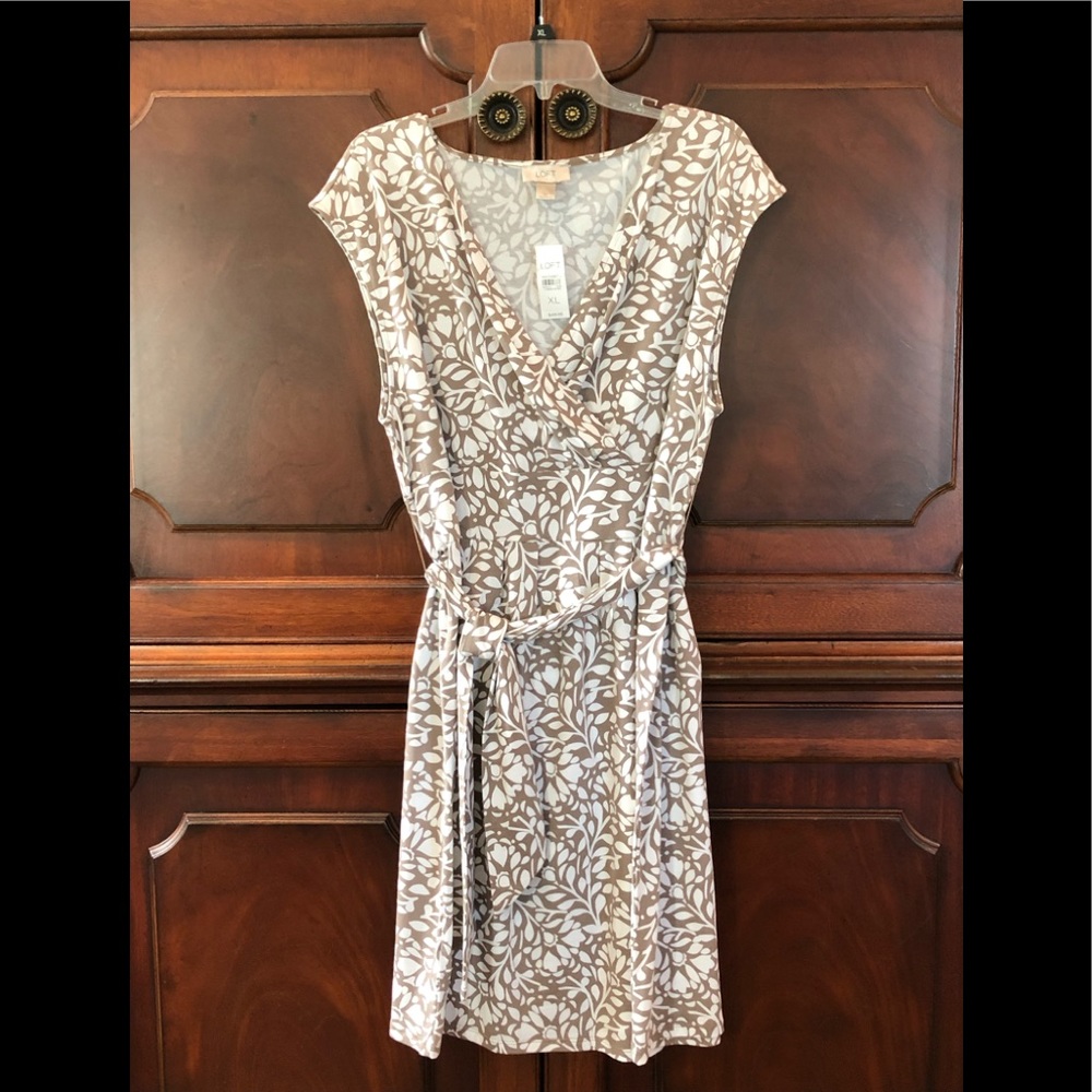Women’s dress